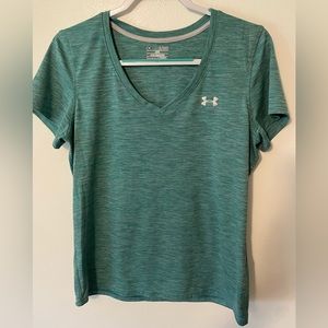 XL Under Armor T-shirt